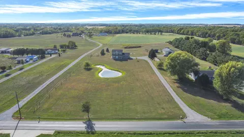 25595 Shoemaker Rd, Circleville, OH 43113 photo 21