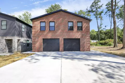 13192 Oak Rd NE, Thornville, OH 43076