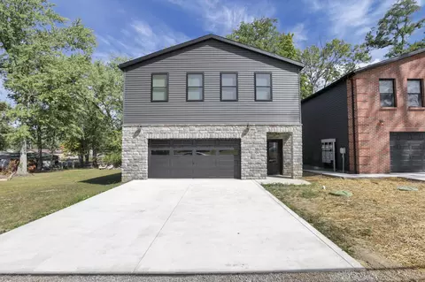 13200 Oak Rd NE, Thornville, OH 43076