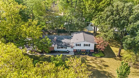 1381 Zollinger Rd, Columbus, OH 43221