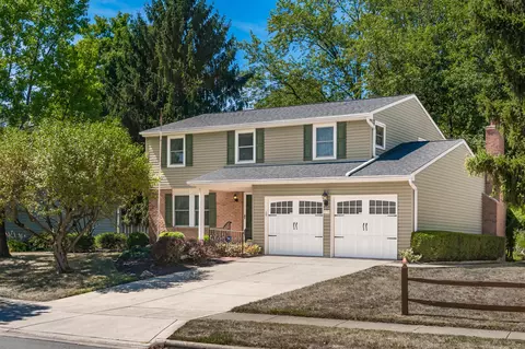 3185 Dunlavin Glen Rd, Columbus, OH 43221