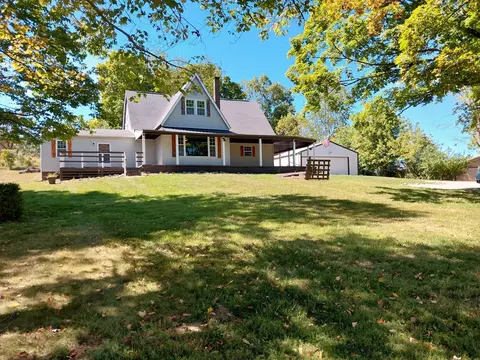 1773 Dutch Thomas Rd, Peebles, OH 45660
