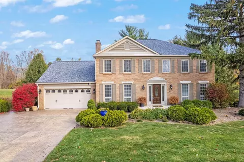 3835 Pine Ridge Dr, Lewis Center, OH 43035
