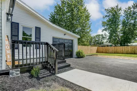2824 York St, Springfield, OH 45505 photo 5