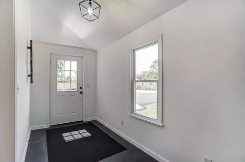 2824 York St, Springfield, OH 45505 photo 7