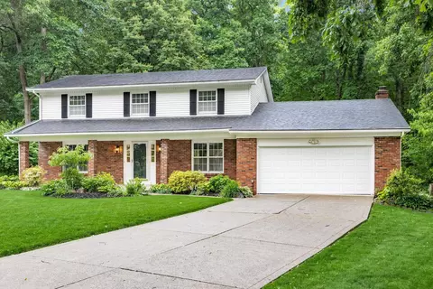 713 Autumn Branch Rd, Westerville, OH 43081