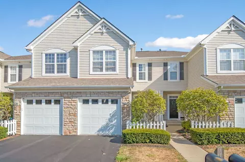 114 Cumberland Chase Blvd, Pataskala, OH 43062