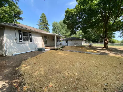 Exterior - 5817 Elmgee Dr, Delaware, OH 43015 photo 2 of 6