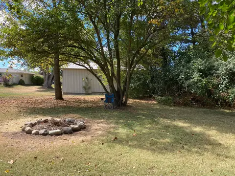 Exterior - 5817 Elmgee Dr, Delaware, OH 43015 photo 5 of 6