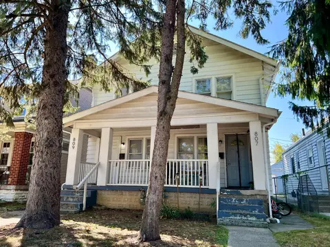 807 E Deshler Ave #809, Columbus, OH 43206