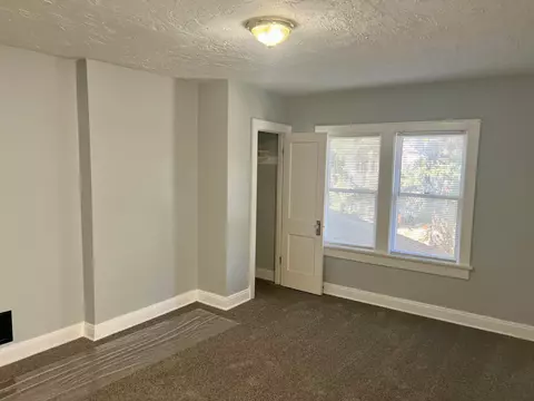 Bedroom - 807 E Deshler Ave #809, Columbus, OH 43206 photo 2 of 2
