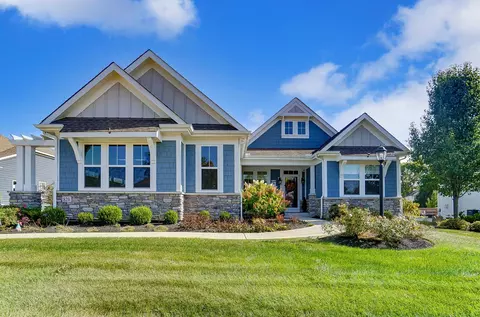 820 Kelburn Ln, Pickerington, OH 43147