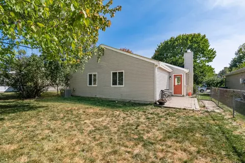 Exterior - 3216 Heatherside Dr, Dublin, OH 43017 photo 2 of 4