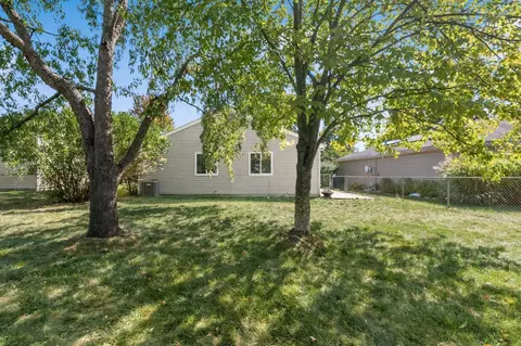 Exterior - 3216 Heatherside Dr, Dublin, OH 43017 photo 3 of 4