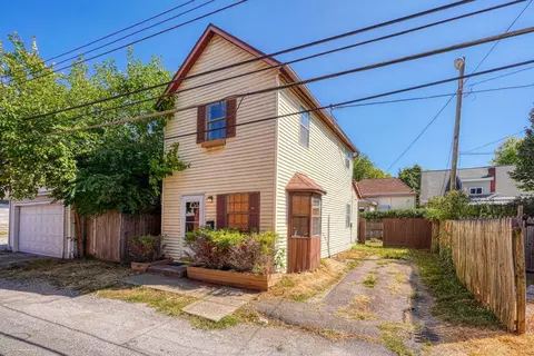 1274 S Pearl St, Columbus, OH 43206