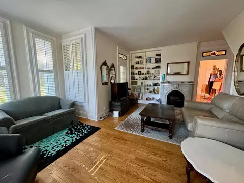 Living - 3255 E High St, Springfield, OH 45505 photo 5 of 7
