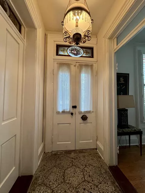Entry Way - 3255 E High St, Springfield, OH 45505 photo 1 of 3