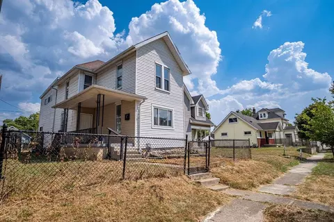 126 S Wheatland Ave, Columbus, OH 43204