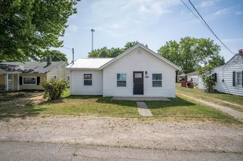 245 Curtis St, Washington Court House, OH 43160