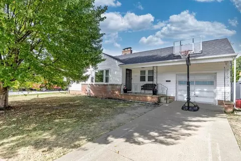 1762 Wacker Dr, Lancaster, OH 43130