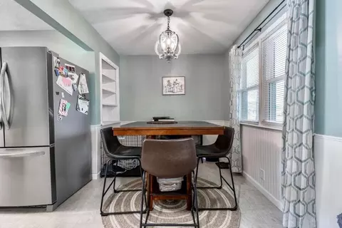 Dining - 1762 Wacker Dr, Lancaster, OH 43130 photo 1 of 1
