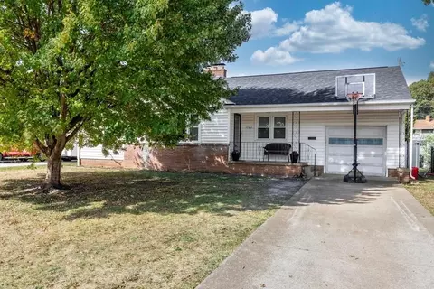 Exterior - 1762 Wacker Dr, Lancaster, OH 43130 photo 5 of 5