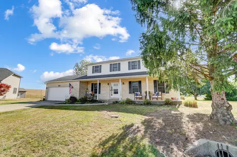 1300 Reservoir Ct, Washington Court House, OH 43160