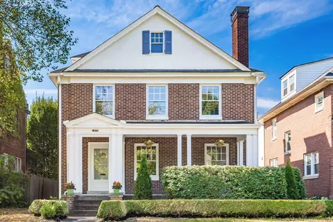 1855 Franklin Park S, Columbus, OH 43205