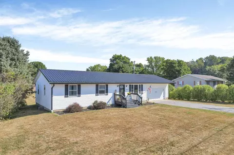 1875 Lawhead Ln, Zanesville, OH 43701