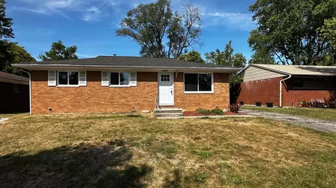5040 Teddy Dr, Columbus, OH 43227