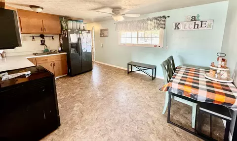 287 Meadow Dr, Circleville, OH 43113 photo 8