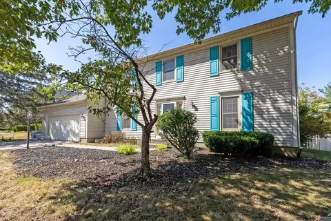 808 Pine Post Ln, Westerville, OH 43081