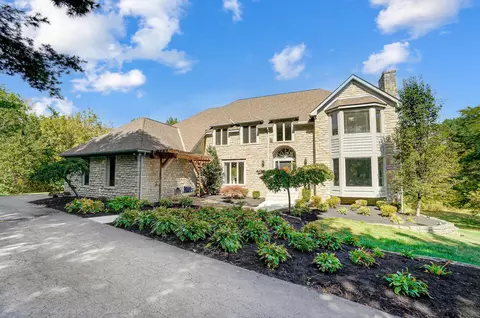 3535 Amity Rd, Hilliard, OH 43026