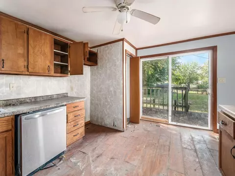 439 Davids St, Marion, OH 43302 photo 5