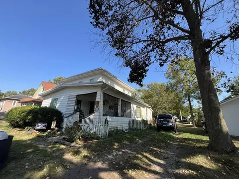 803 W Chestnut St, Mount Vernon, OH 43050
