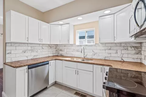 869 Henry St, Marion, OH 43302 photo 10