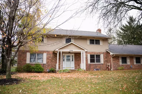 5746 Old Trail Ct, Columbus, OH 43213