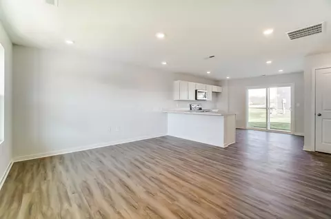 560 Hemingway Ave, Lithopolis, OH 43136 photo 7