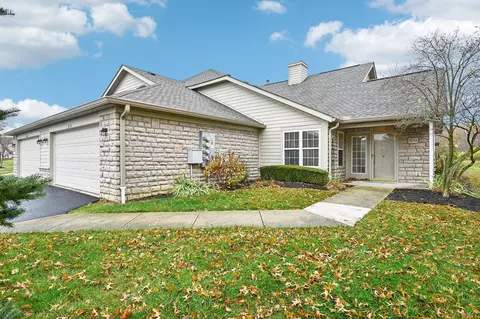 8155 Farm Crossing Cir, Powell, OH 43065