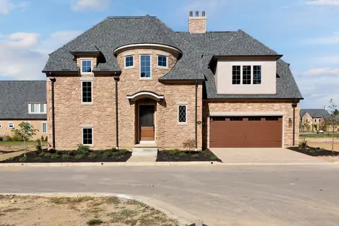 135 Barrington Pl, Powell, OH 43065