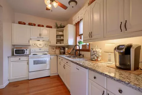Kitchen - 327 Pearl St, Jackson, OH 45640 photo 1 of 2