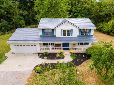 449 Elmcrest Dr, Mount Gilead, OH 43338