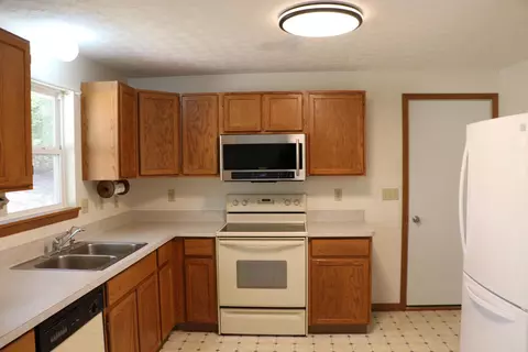88 Baldwin Ct, Howard, OH 43028 photo 7