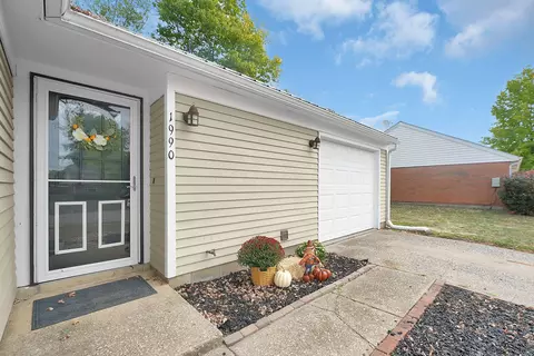 1990 Ottawa Dr, Circleville, OH 43113 photo 3
