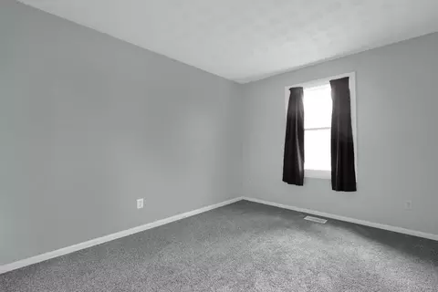 1990 Ottawa Dr, Circleville, OH 43113 photo 14