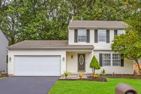 3326 Timber Oak Dr, Columbus, OH 43204