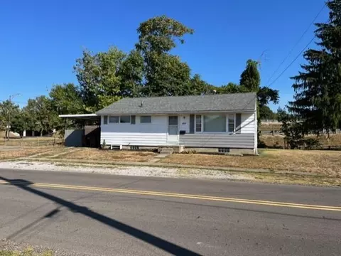840 Emerson St, Newark, OH 43055