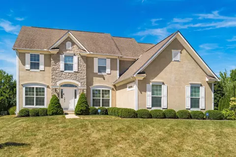 8175 Buttleston Dr, Dublin, OH 43016