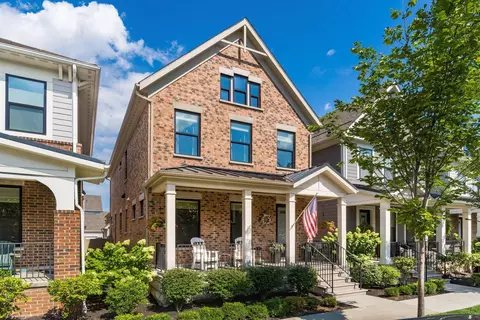 946 Hudson Xing, Columbus, OH 43212