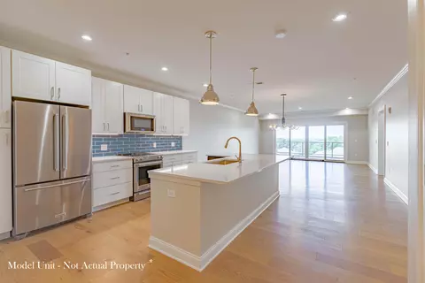 5189 Highpointe Lakes Dr #8303, Westerville, OH 43081